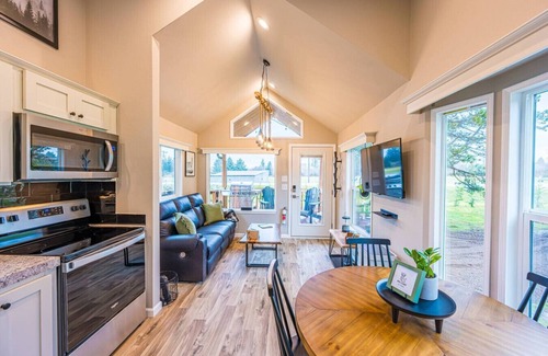 Forks House | Rainforest Tiny Home Retreat #29