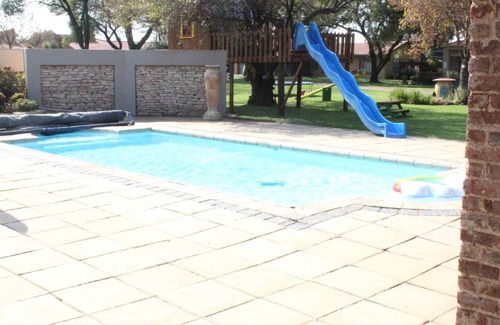 Boksburg House | Raintree Guest House
