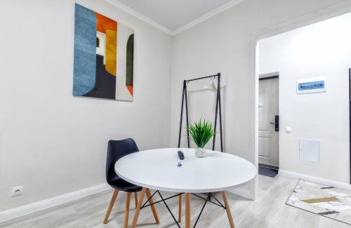 Nur-Sultan Apartment | RAISSON APARTHOTEL AM85 Хан Шатыр