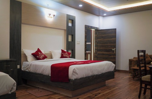 Maharajganj Hotel | Raj Vilas Hotel & Resort Maharajganj