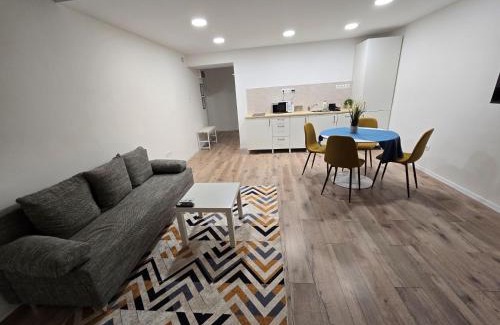 Csarnok negyed Apartment | Rakoczi Retreat - Apartments in the heart of Budapest