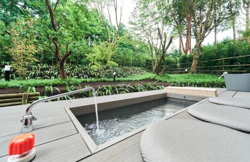 Hakone House | Rakuten STAY VILLA Hakone Sengokuhara South Wing 102 BBQ Terrace capacity of 10 persons