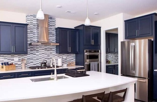 Fuquay-Varina House | Raleigh Retreat in Peaceful Area
