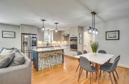 East Raleigh House | Raleigh Vacation Rental w/Deck, Garden & Backyard