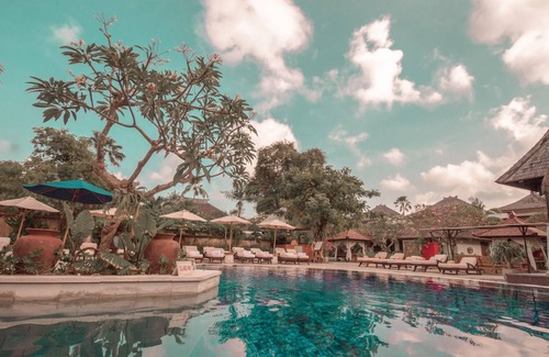 Kartika Plaza Cottage | Rama Beach Deluxe Cottage