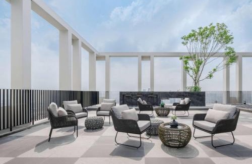 Phra Khanong Hotel | Ramada By Wyndham Bangkok Sukhumvit 87