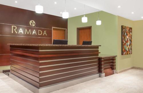 Carlyle Hotel | Ramada by Wyndham Carlyle