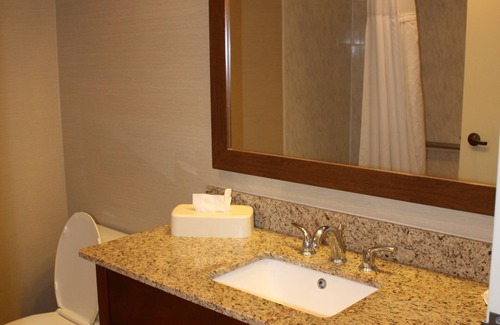 Dupont Hotel | Ramada by Wyndham Denver International Airport