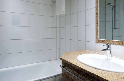 Ratingen Hotel | Ramada by Wyndham Duesseldorf Ratingen