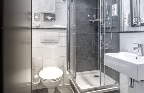 Bahnhofsviertel Hotel | Ramada by Wyndham Frankfurt Central Station