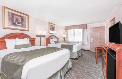 Macon Hotel | Ramada by Wyndham Macon