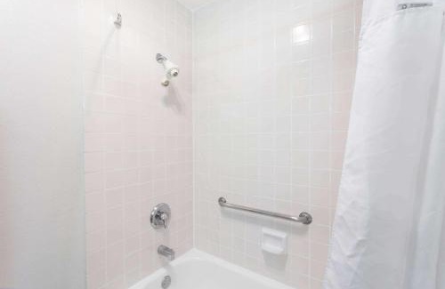East Side Capistrano Hotel | Ramada by Wyndham Oceanside