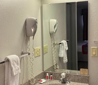 Sioux Falls Hotel | Ramada by Wyndham Sioux Falls