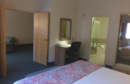 St. George Hotel | Ramada by Wyndham St George