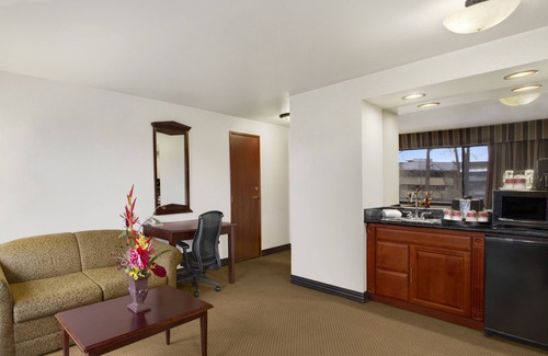 Tukwila Hotel | Ramada by Wyndham Tukwila Southcenter