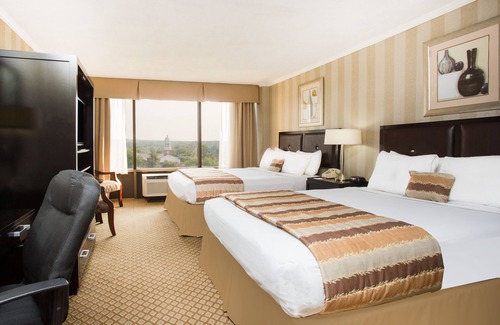 Downtown Hotel | Ramada Hotel & Conf Center by Wyndham Augusta Downtown