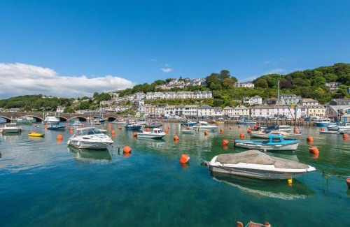 West Looe Apartment | Rame Lemain Garden Apts