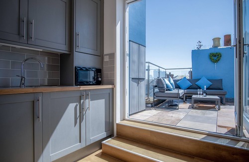 Tenby Apartment | Ramsey Apartment - 2 Bedroom - Tenby