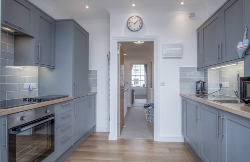 Tenby Apartment | Ramsey Apartment - 2 Bedroom - Tenby