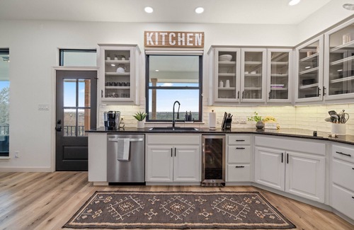 Leander Other | Ranch Retreat: Amenities Galore with Pool, Hot Tub, Basketball Court, and More!