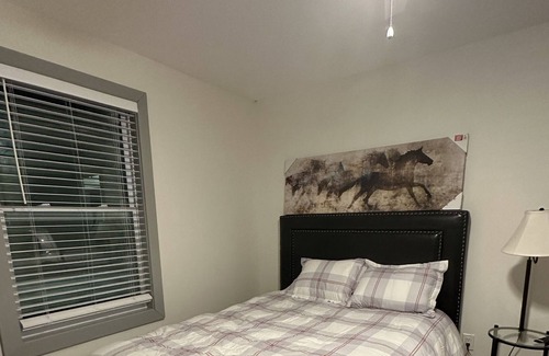 Fairburn Other | Ranch Style Home . Quietly , Only 15 min from the airport.