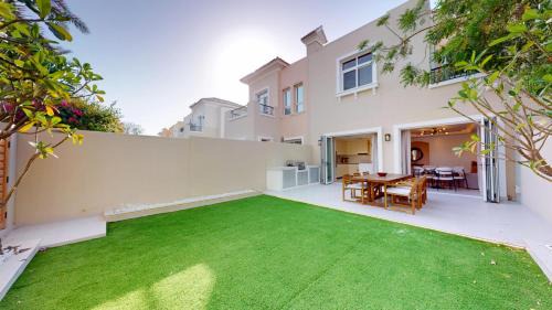 Arabian Ranches House | Ranches 1 Upgraded Three Bedroom Villa