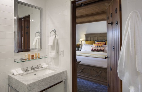 Rutherford Hotel | Rancho Caymus Inn