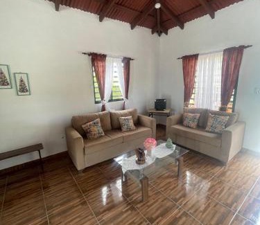 Higuey Ski Chalet | Rancho La Loma