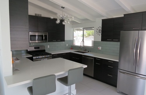 Magnesia Falls Cove House | Rancho Mirage Mid Century Modern Elegance