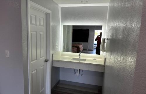 Ontario Hotel | Rancho Motel - Ontario Airport