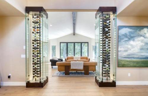 Adelaida Villa | Rancho Robles by AvantStay Vineyard Villa w Views Pool Privacy