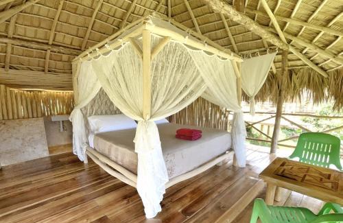 El Limon Other | Rancho Romana Treehouse F04
