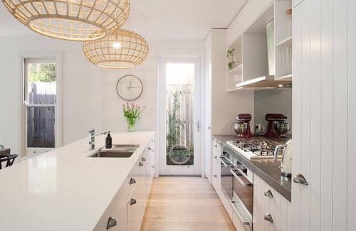 Randwick House | Randwick Oasis (ISYD) - Randwick oasis with 3 bedrooms and private pool