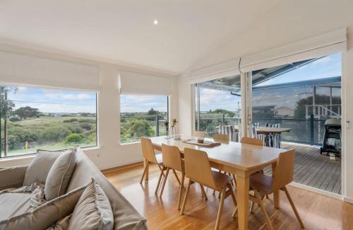Goolwa South House | Range View House 23 Bristow Smith Ave Goolwa South-No Linen Included