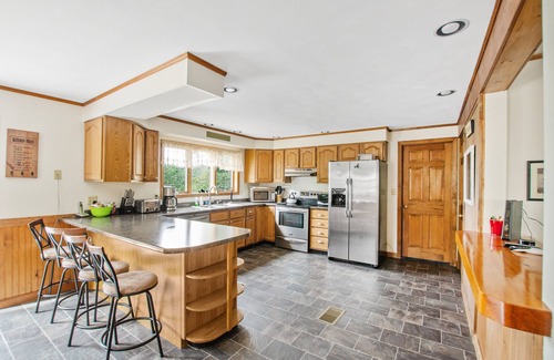 Rangeley House | RANGLEY LAKE WATERFRONT! Sleeps 11
