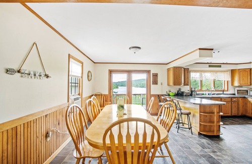 Rangeley House | RANGLEY LAKE WATERFRONT! Sleeps 11