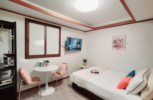 Gwanak-gu Bed & Breakfast | Raon Stay