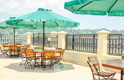 Kenya Hotel | Rapolis Hotel Keroka