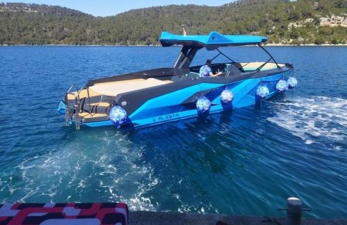 Dubrovnik Boat Rental | Raptor