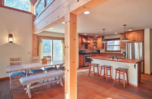 Wishon House | Rare Deluxe Family Cabin - Yosemite & Bass Lake