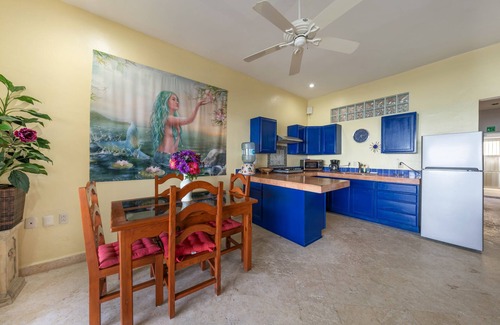 Centro - Supmza 001 Villa | RARE 😎🏰🐉 El Centro Caribbean Oceanfront by Playa Norte 🏖 Hidalgo Main Plaza