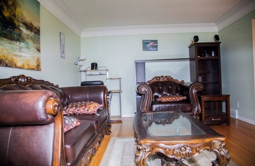 Aylmer Villa | Rare Spacious 4-bedroom Home Prestigious neighborhood near downtown Ottawa