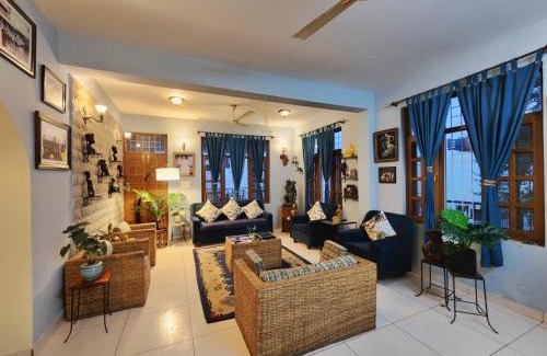 Kumarhatti House | Rashmi Cottage - 4 BHK Villa with Serene Valley Views