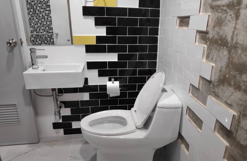 Ratchadaphisek Hotel | Ratch 66