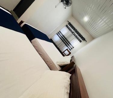 Anuradhapura Hotel | Rathnayaka Family & Holiday Home