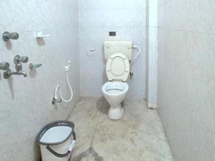Puri Apartment | Ratna's Nest Homestay