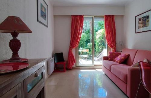 Cimiez Apartment | Ratti - Studio avec jardin au coeur de Nice