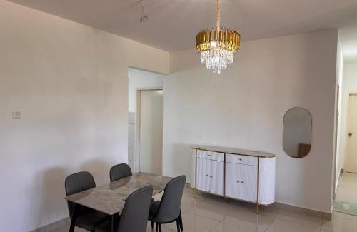 Kota Bharu Apartment | Raudhah Homestay Kelantan River View