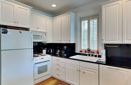 Laurel Grove House | Raven's Run, Lakeside Home, Near the Beach, Clubhouse Pool