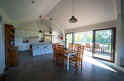 Eccleston House | Ravenscroft Cottage - Three Bedroom House, Sleeps 6